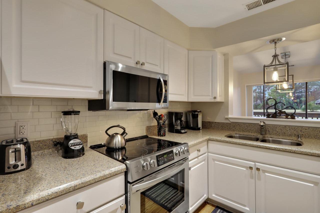 923 Inverness * Hilton Head Island