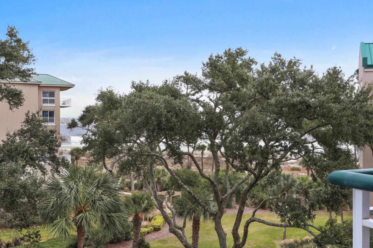 4401 Windsor Court *