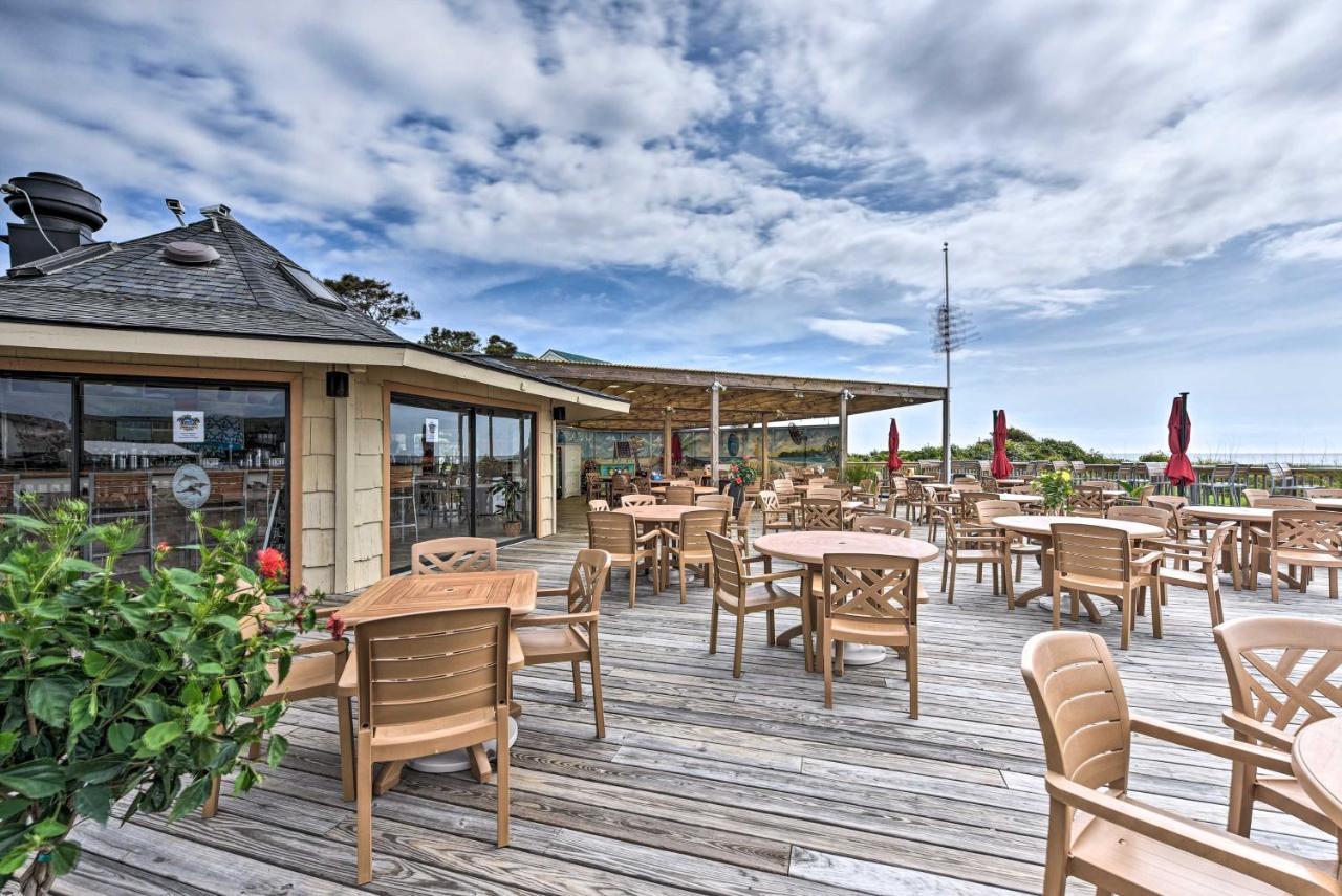 Hilton Head Getaway With Tennis View Walk To