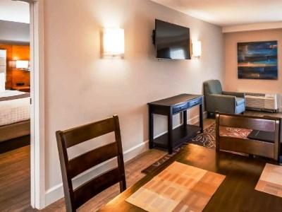 Spark By Hilton Hotel 3*