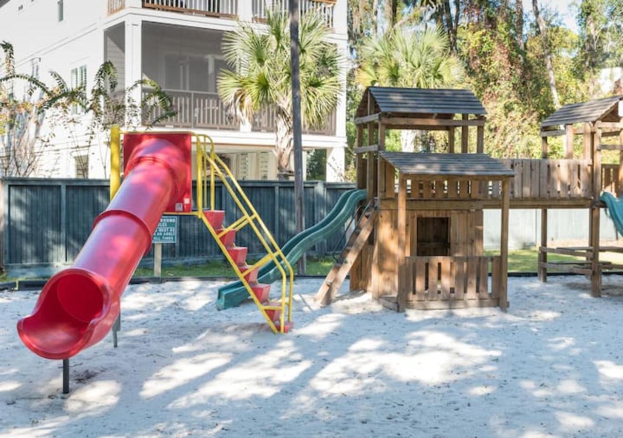 Apartment Luxury Beach With Amazing Amenities Biggest Pool On Hhi Beach Tennis Hilton Head Island