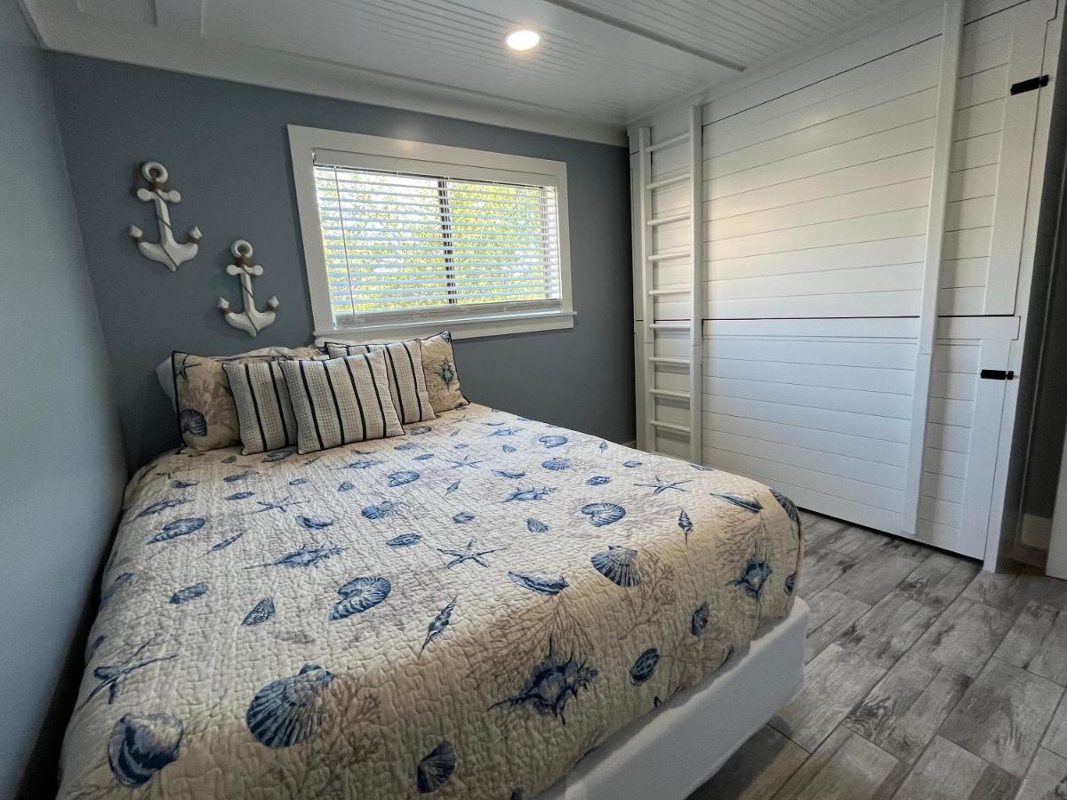 Seas The Day - Boardwalk To The Beach, 3 Pools, Tennis Apartment