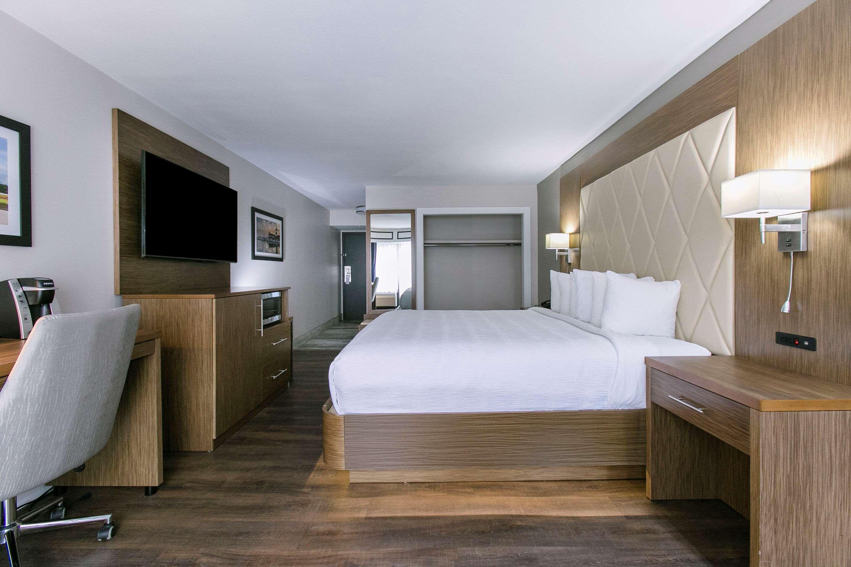 Doubletree By Hilton 4*
