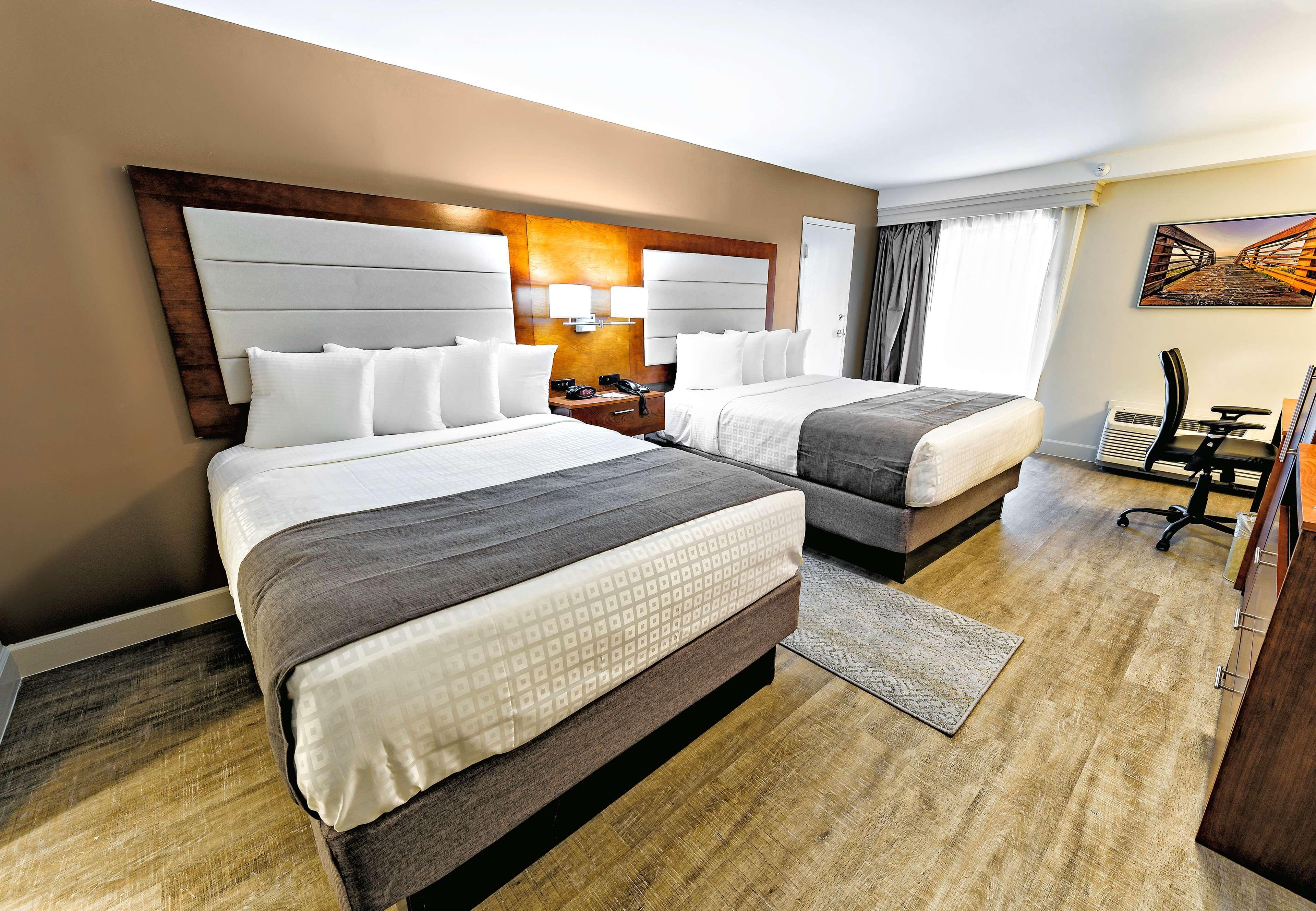 Spark By Hilton Hotel