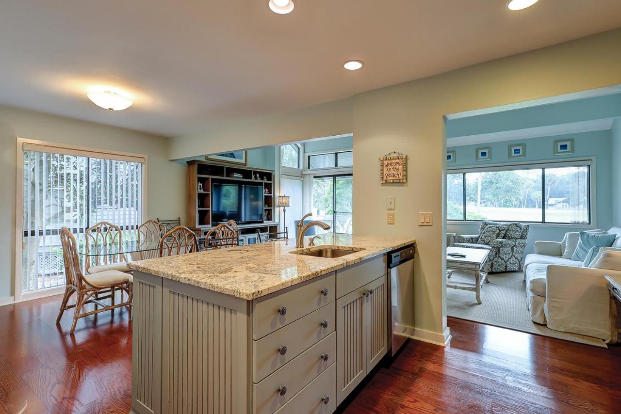 Holiday home 264 Turnberry 2 Bedroom Golf Updated Luxury In Palmetto Dunes Community Pool Hilton Head Island
