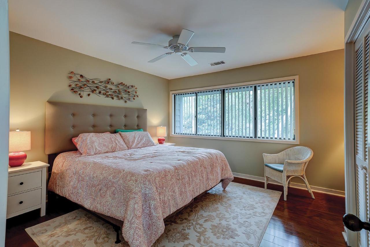 264 Turnberry 2 Bedroom Golf Updated Luxury In Palmetto Dunes Community Pool *