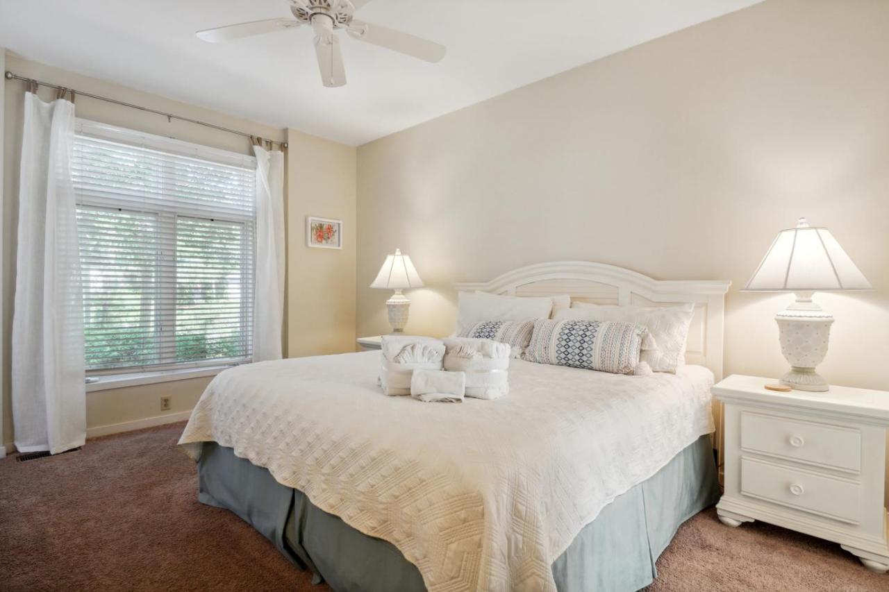 7615 Huntington * Hilton Head Island