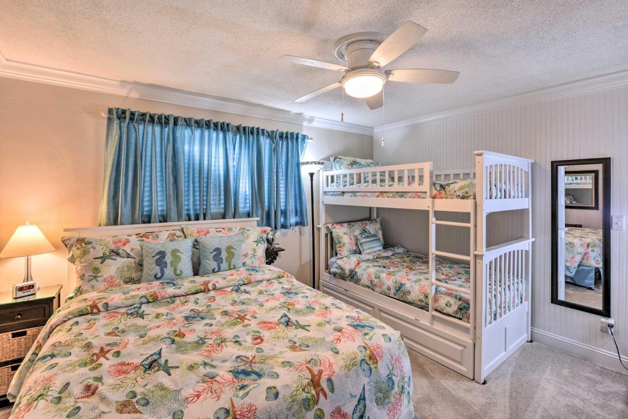 Villa Palmetto Dunes With Deck And Lagoon Views! *