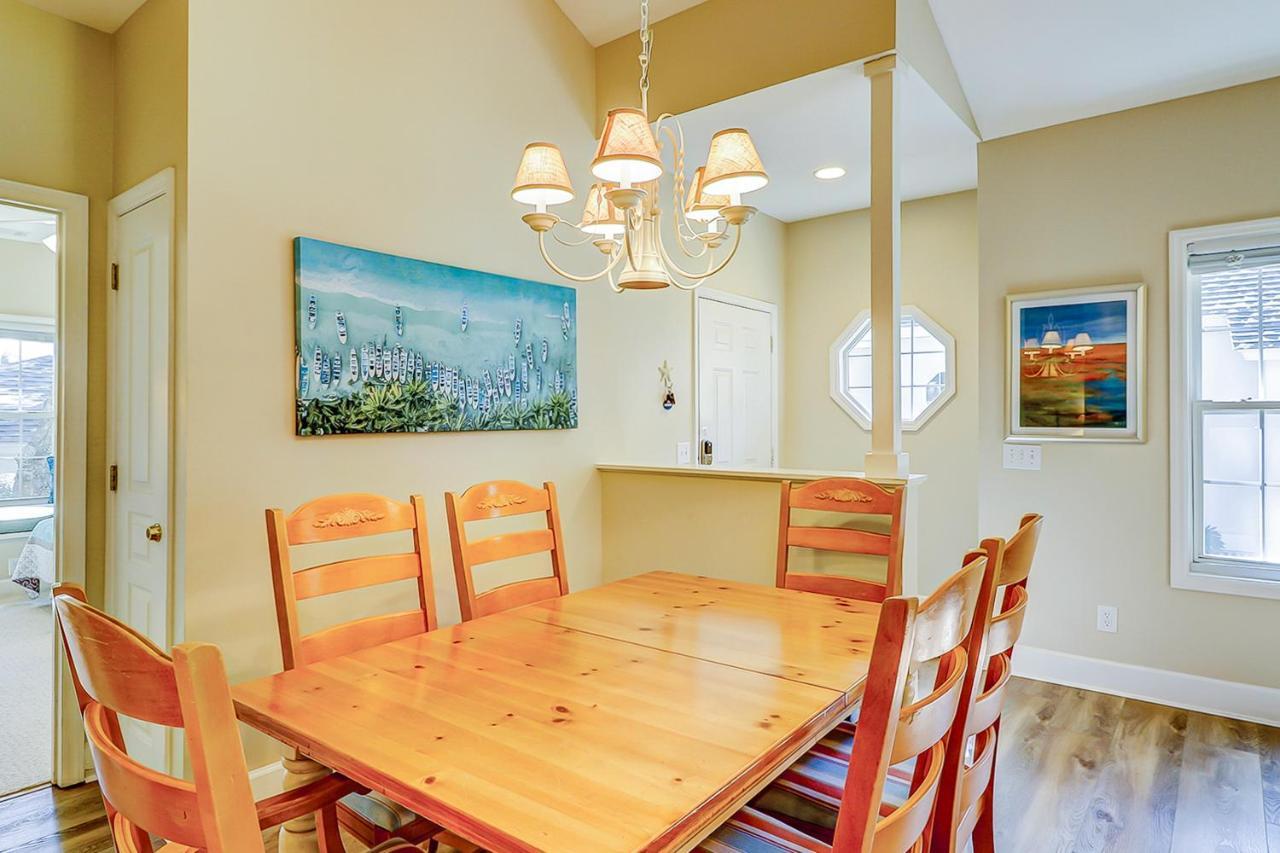 Villa Links 12b