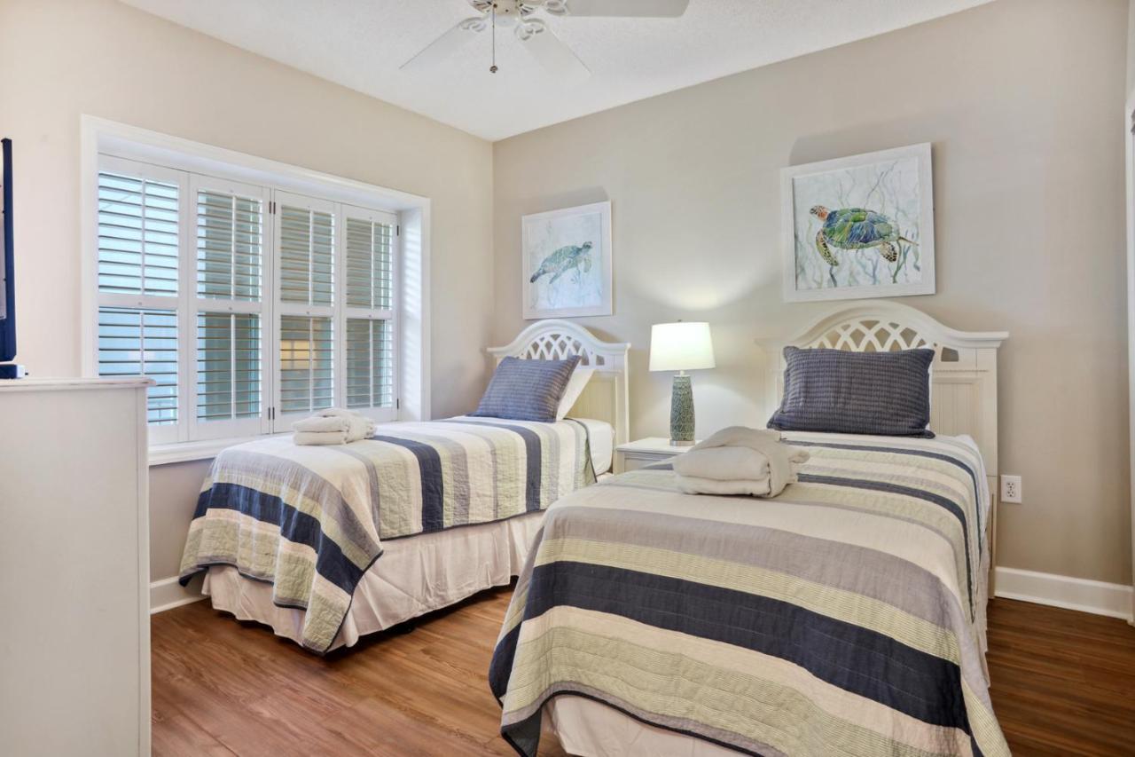Holiday home 6208 Hampton Place *