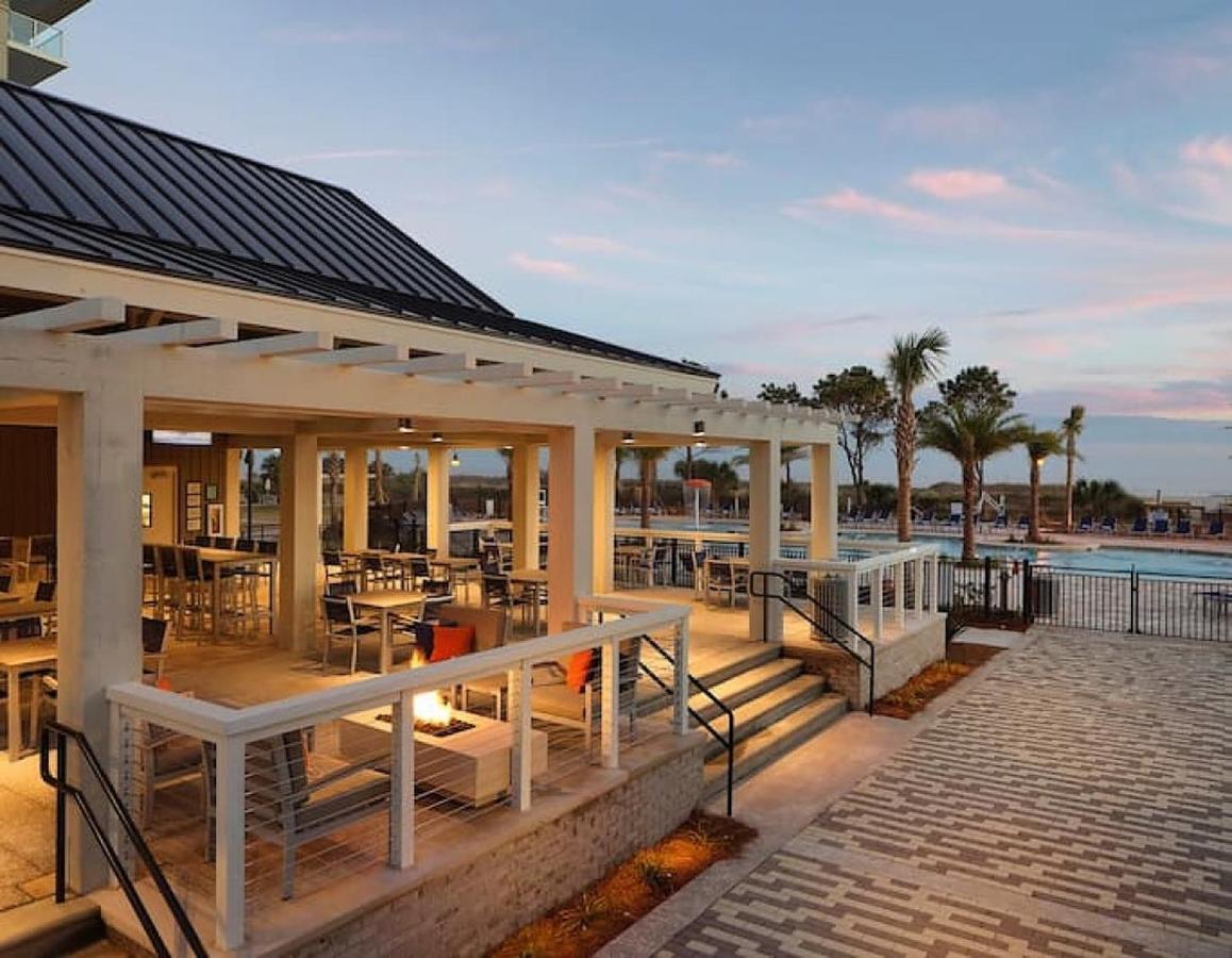 Stunning Views!!-oceanfront Villa-heated Pool-private Balcony-tiki Bar-walk To Coligny Plaza Apartment Hilton Head Island