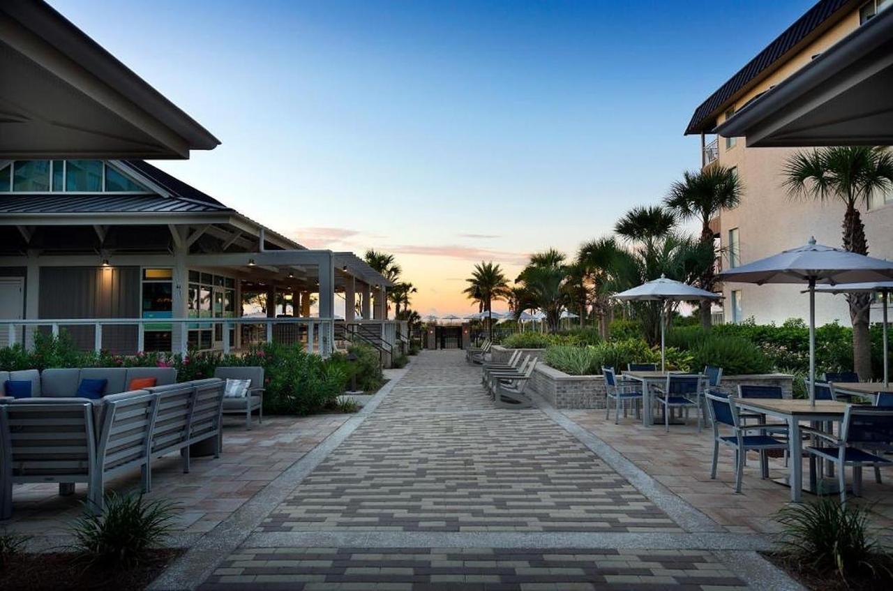 Stunning Views!!-oceanfront Villa-heated Pool-private Balcony-tiki Bar-walk To Coligny Plaza Apartment Hilton Head Island