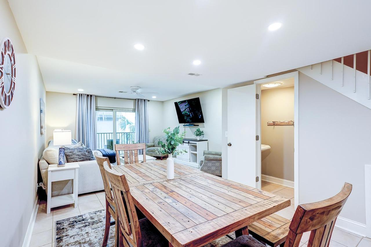 Surf Court 5 Villa *
