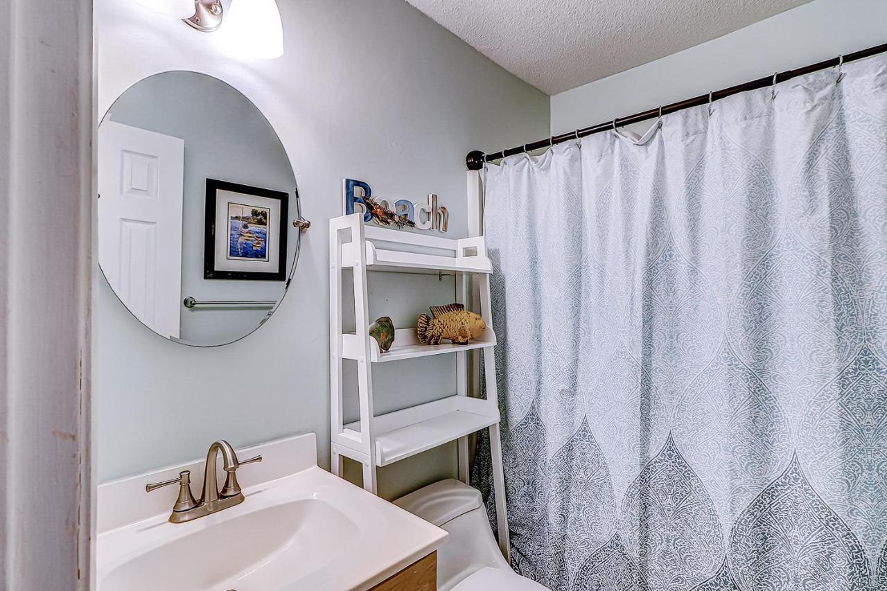 Fiddlers Cove 18b