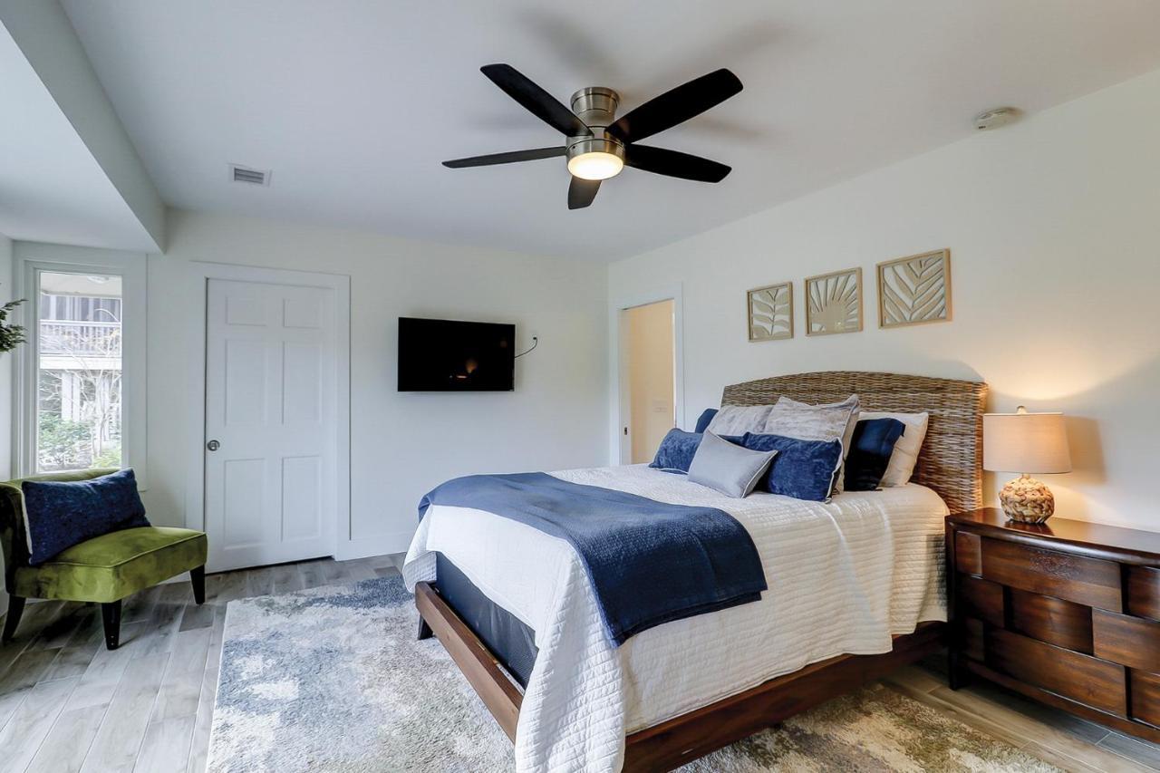 Holiday home 125 N Sea Pines Dr Golf View Near