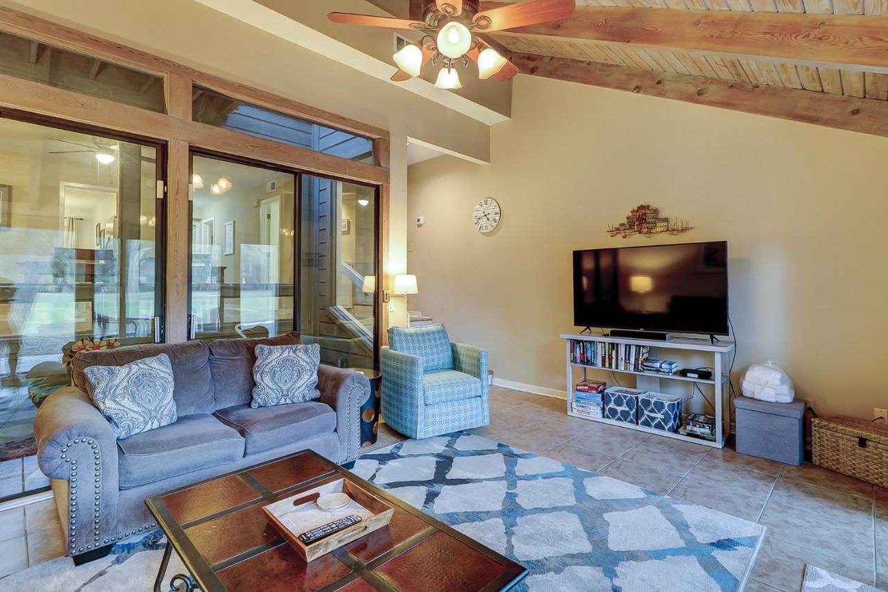 2372 Racquet Club 3 Bedroom Sea Pines Holiday home