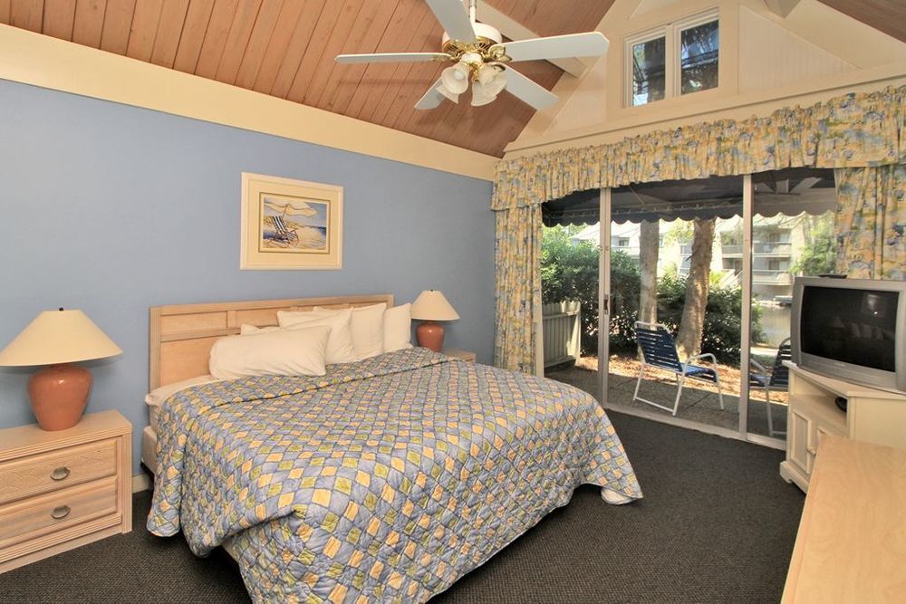 Resort The Village At Palmetto Dunes 2*