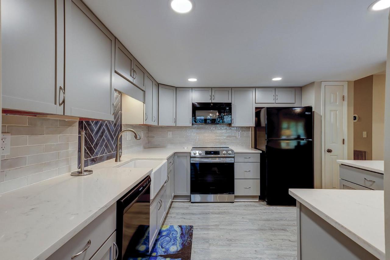 Updated Luxury 3 Bedroom In Shipyard Near The * Hilton Head Island