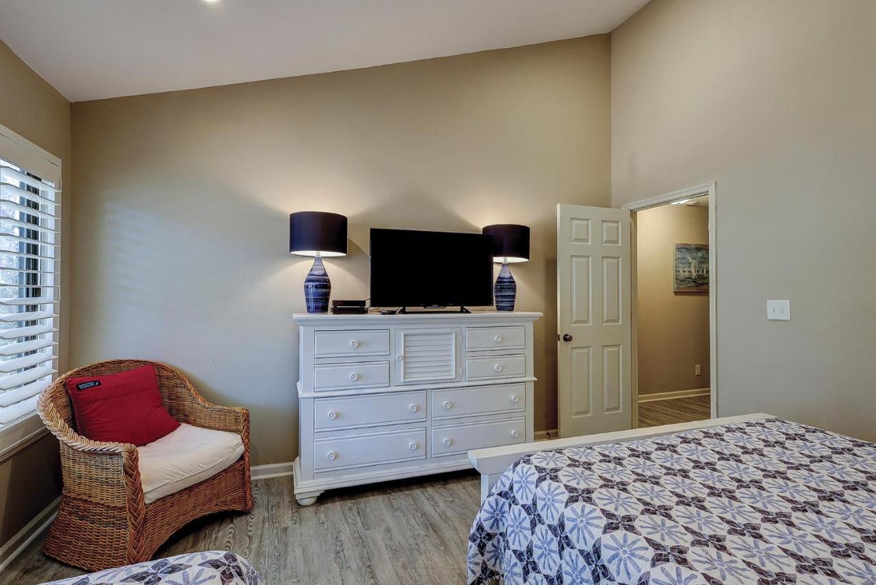 Updated Luxury 3 Bedroom In Shipyard Near The * Hilton Head Island