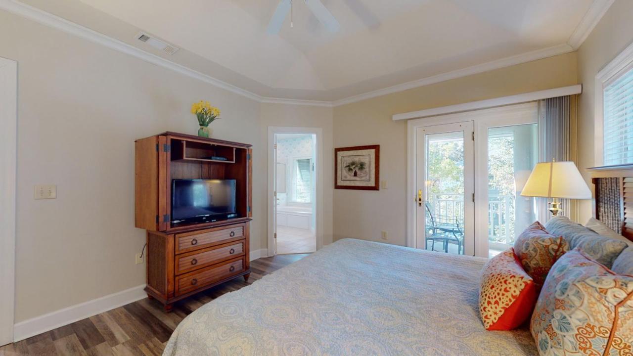 8104 Wendover Dunes Villa *