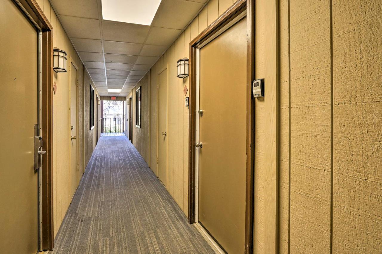 Hilton Head With Covered Balcony And Pool Access *