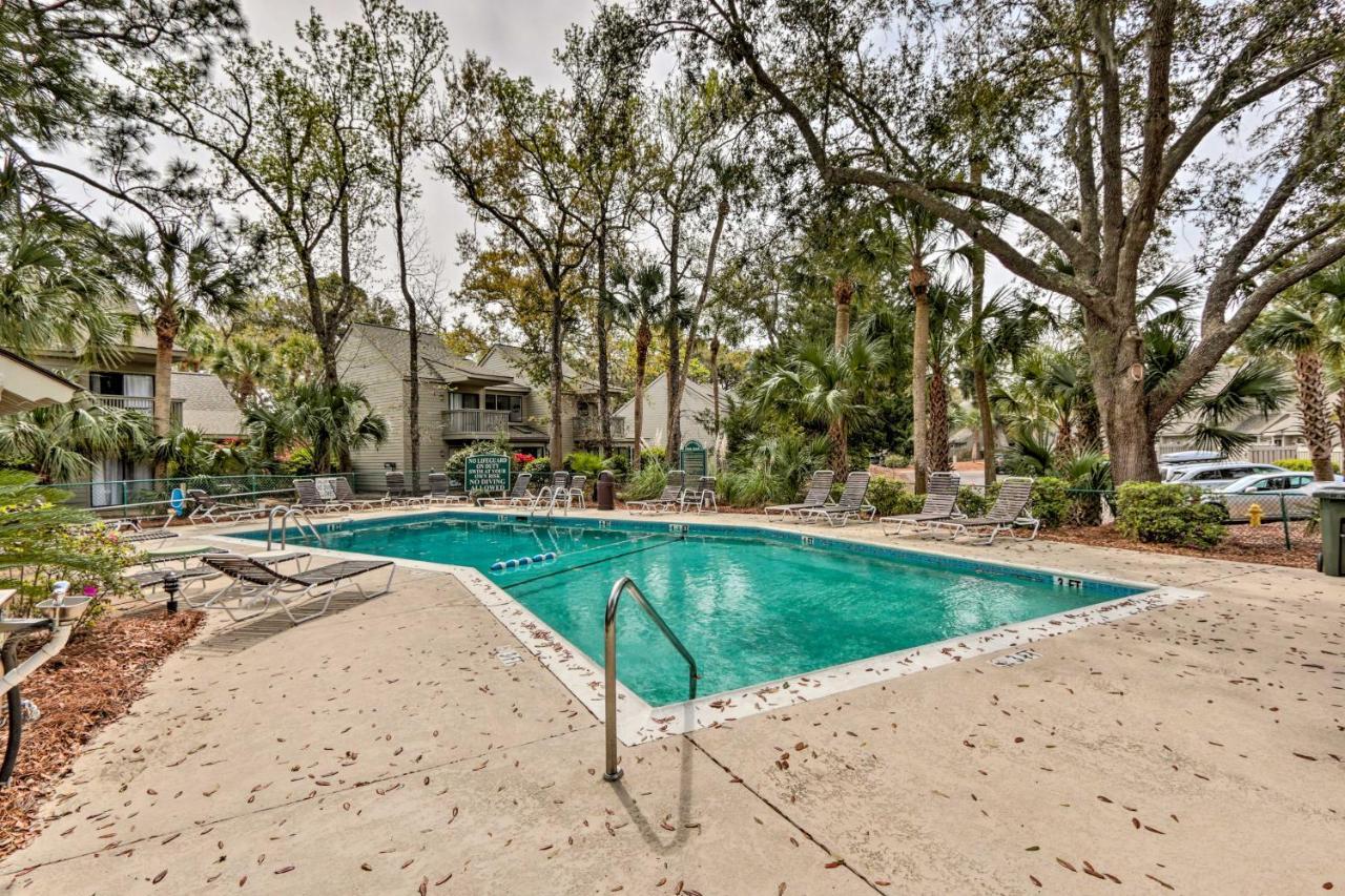 Modern Hilton Head Retreat Walk To And Golf! Holiday home *