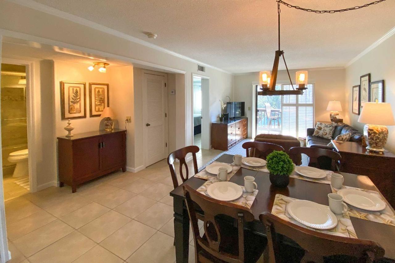 Hilton Head Getaway With Tennis View Walk To Apartment Hilton Head Island