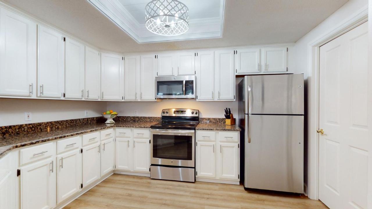 2113 Windsor Place Ii
