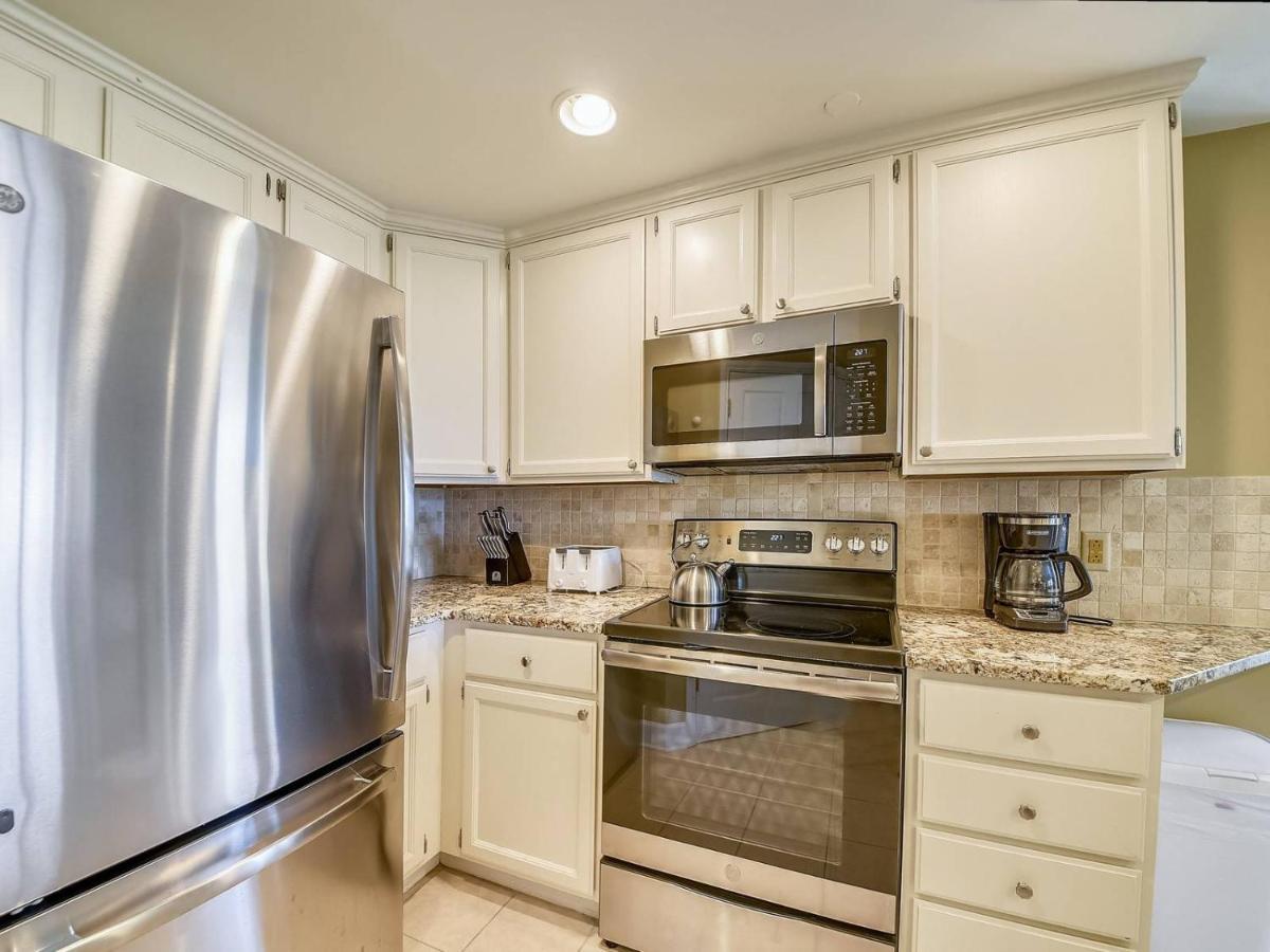 211 Windsor Place Villa *