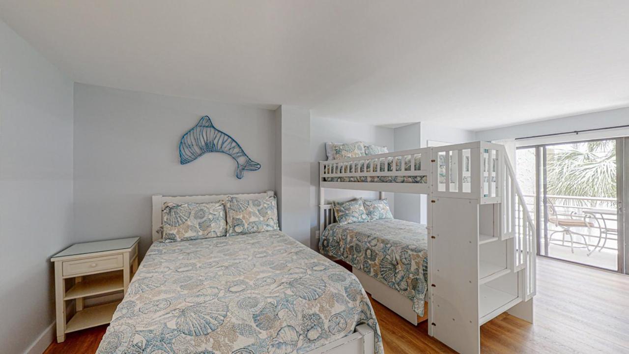 2113 Villamare Villa *