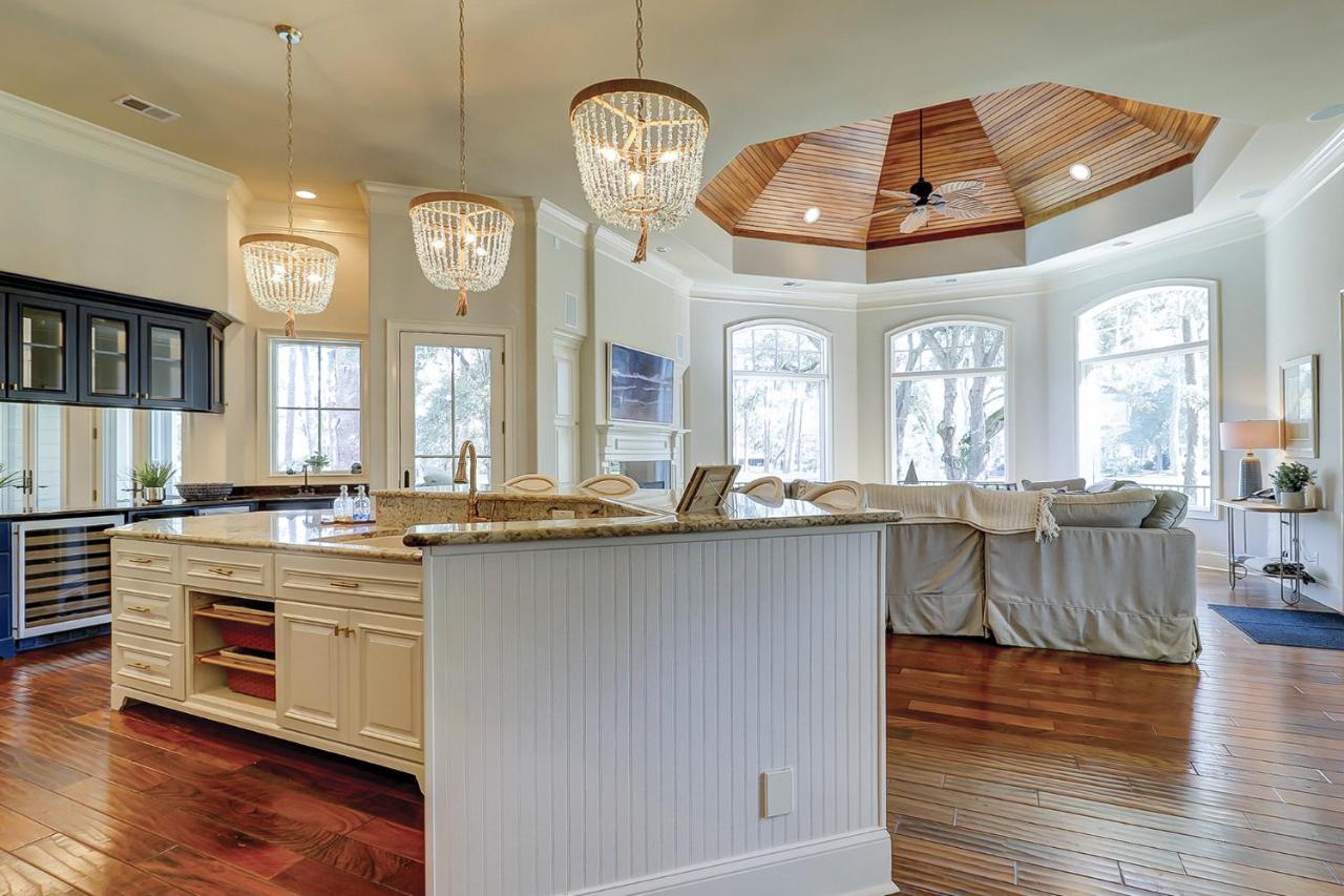 Holiday home 102 Baynard Cove Sea Pines Harbourtown Hilton Head Island