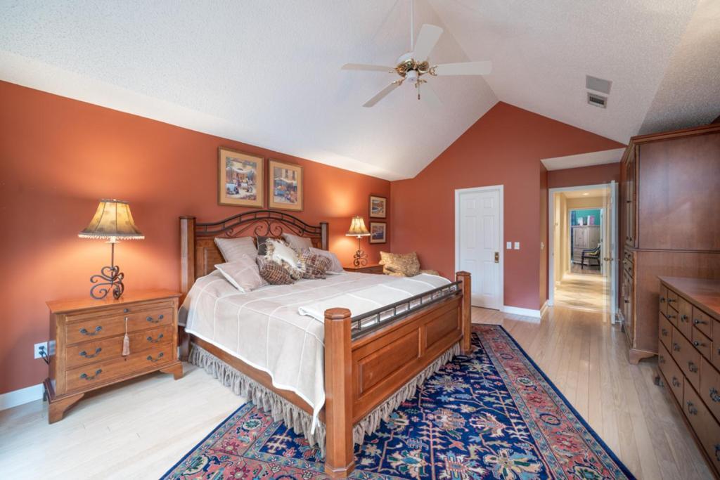 11 Willow Oak Private Pool Golf Course Sleeps 14 Sea Pines Holiday home Hilton Head Island