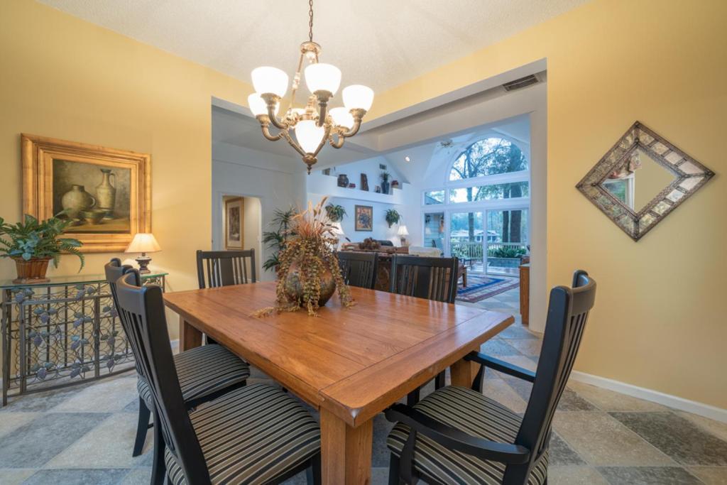 11 Willow Oak Private Pool Golf Course Sleeps 14 Sea Pines Hilton Head Island
