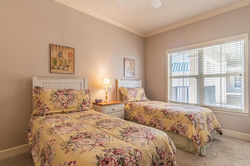 507 North Shore Walk To Steps From Restaurants And Shops Sleeps 6 North Forest Hilton Head Island