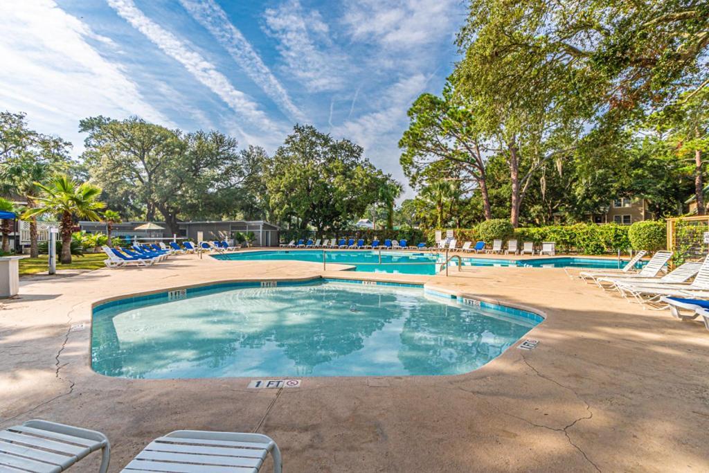 1686 Bluff Renovated Sleeps 8 Walk To Salty Dog Sea Pines Holiday home Hilton Head Island