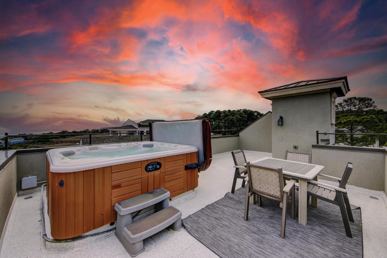 Amazing Ocean Views 36 Bradley Roof Hot Tub Sleeps 15 Holiday home