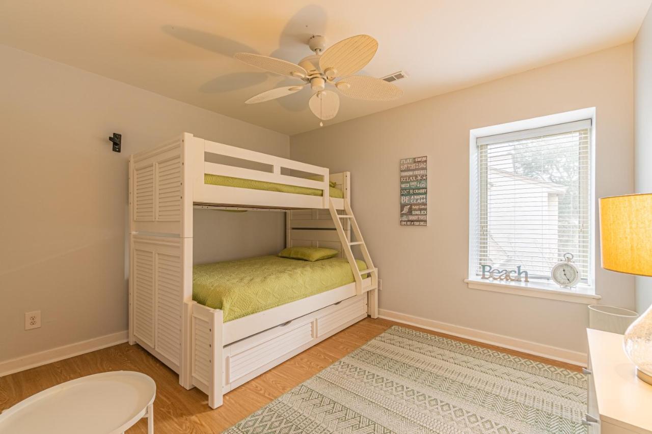 1762 Bluff Modern Updated Water Views Sleeps 8 Sea Pines Hilton Head Island