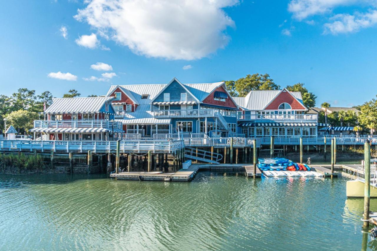 New Finishing Touches Added ! Walk To The Salty Dog South Sleeps 4 Sea Pines *
