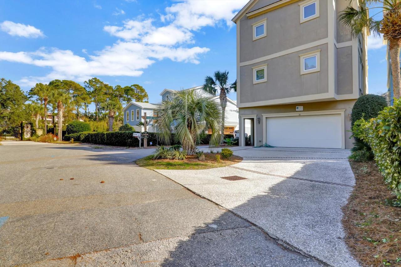 Amazing Ocean Views 36 Bradley Roof Hot Tub Sleeps 15