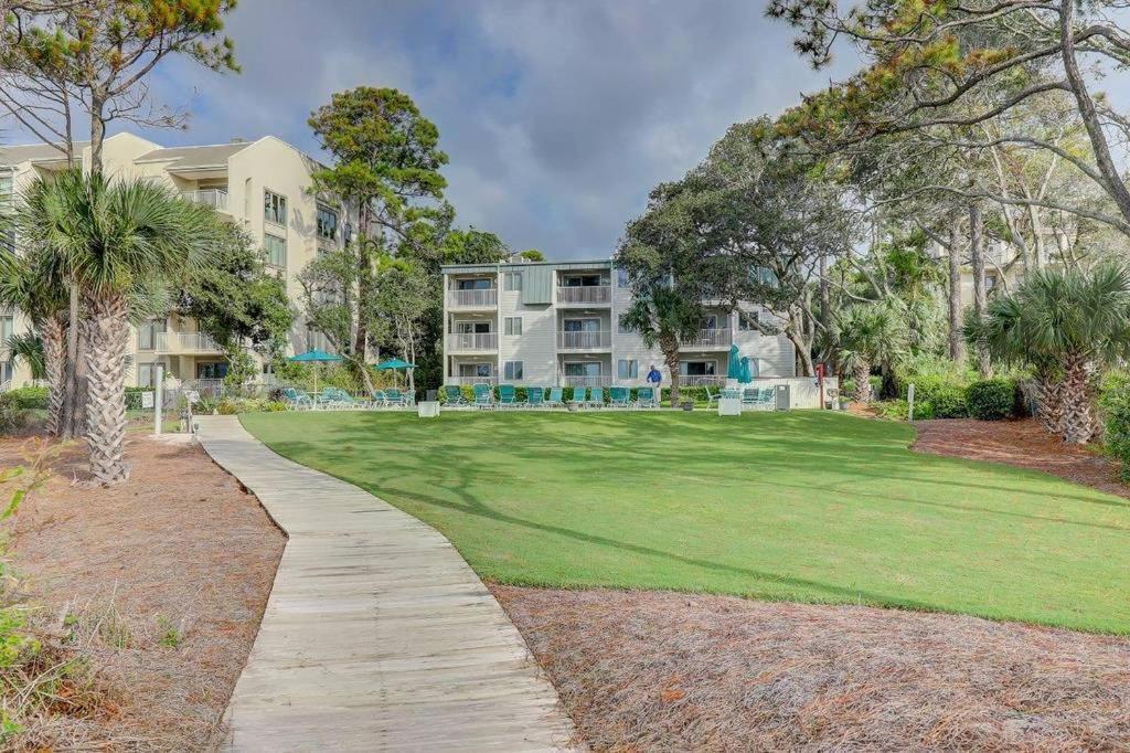 Holiday home 2f Beachwood Place Oceanfront Views *