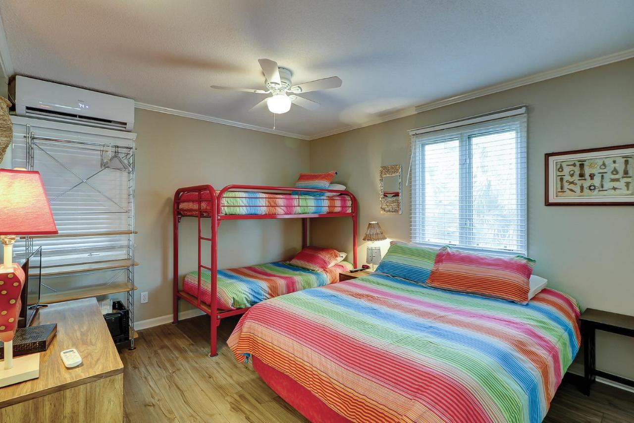 Holiday home 2f Beachwood Place Oceanfront Views