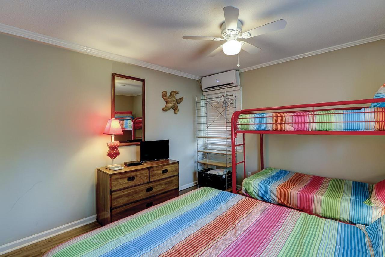 2f Beachwood Place Oceanfront Views Holiday home Hilton Head Island