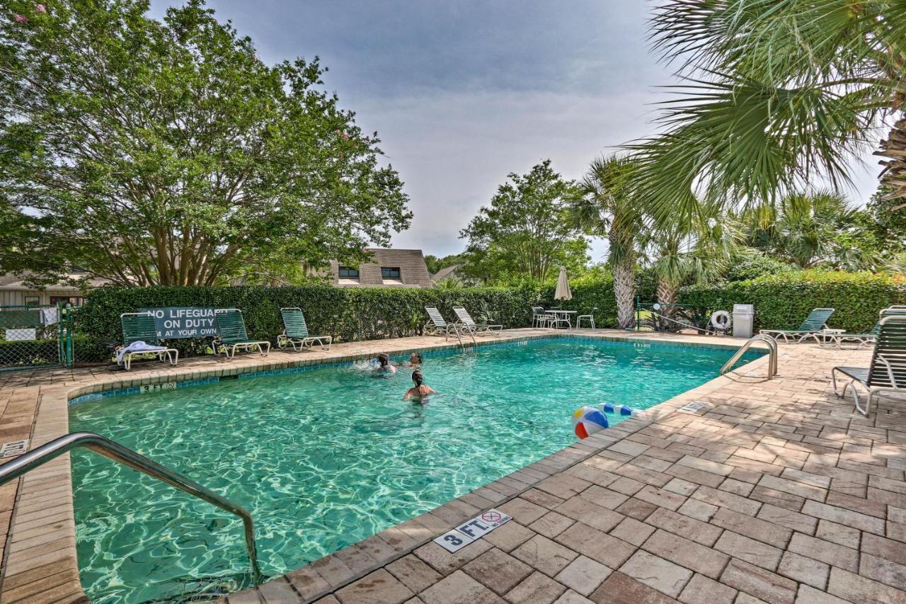 Townhome With Access Holiday home Hilton Head Island