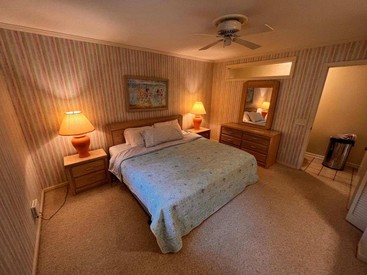 Holiday home 10 Deer Run Lane *