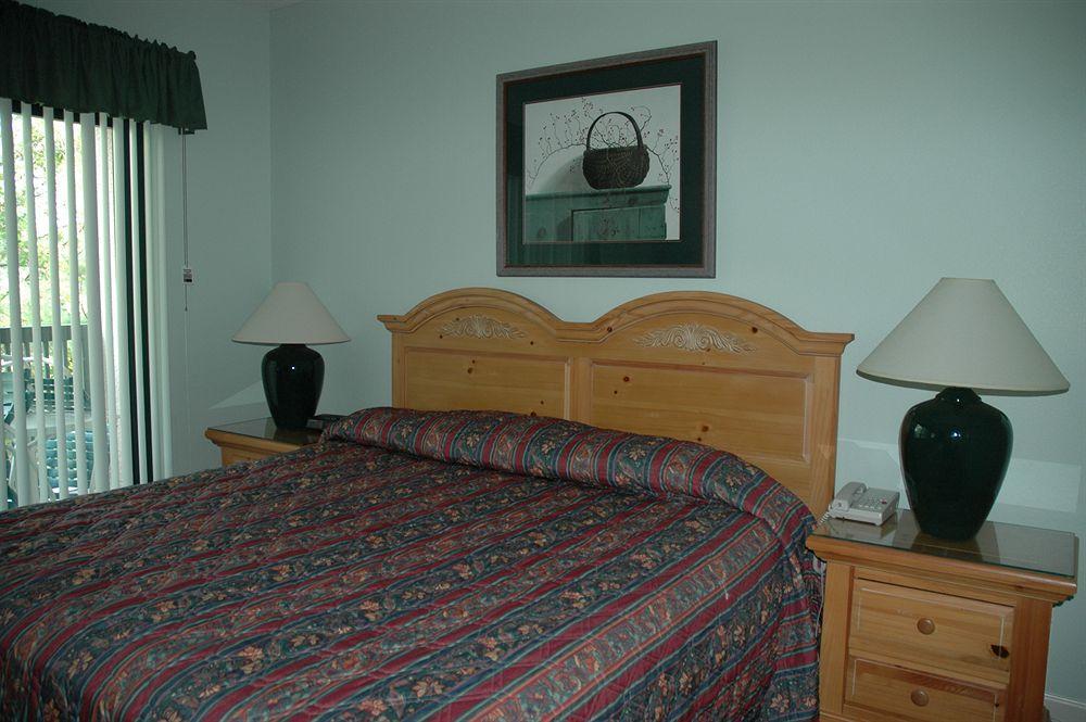 Waterside By Spinnaker Resort