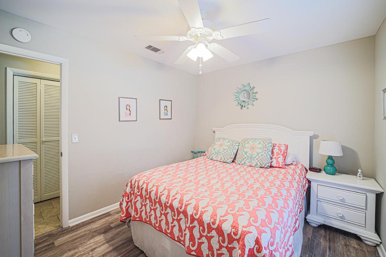 16 Pelican Holiday home