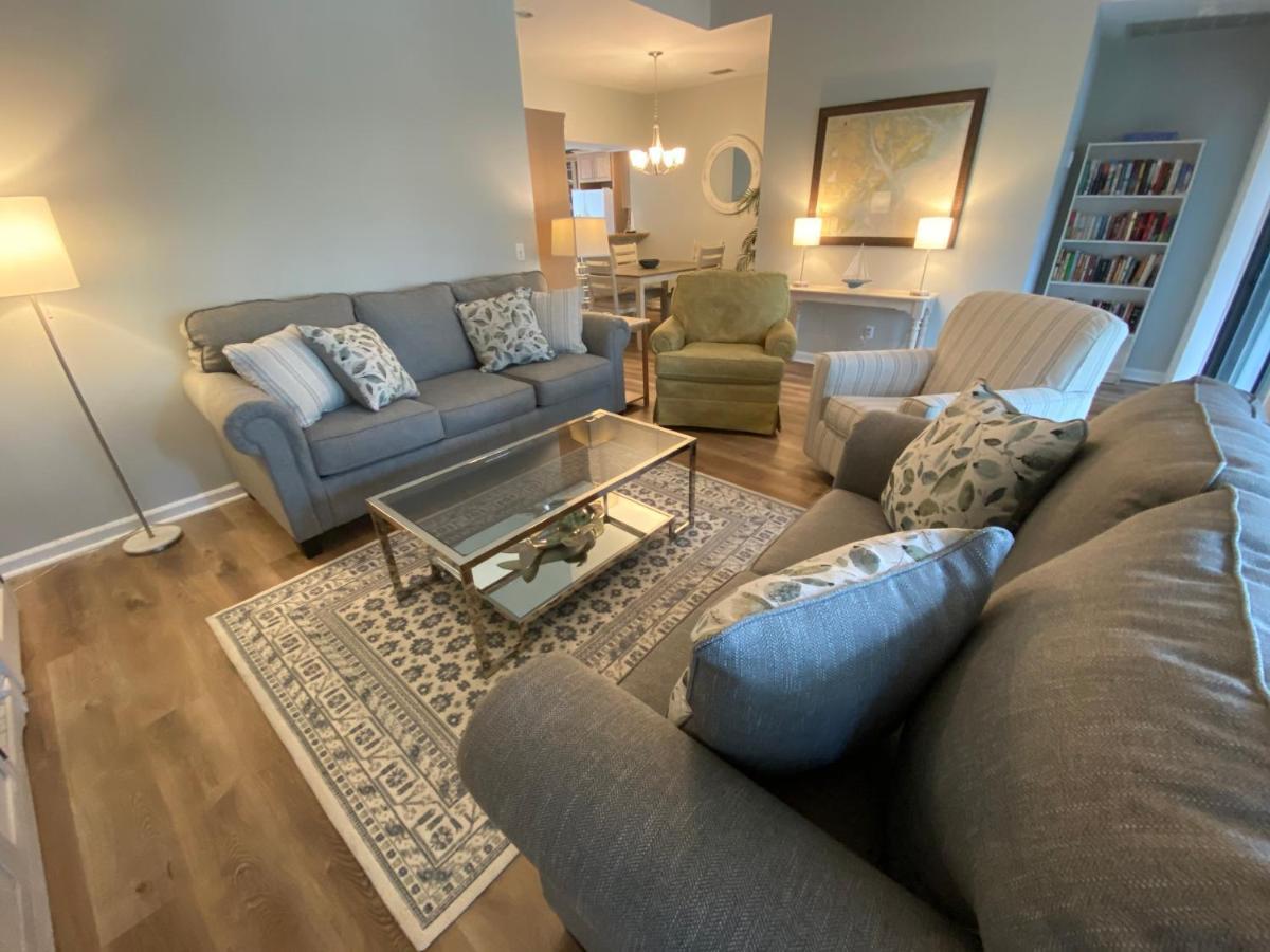 3319 Forest Drive * Hilton Head Island