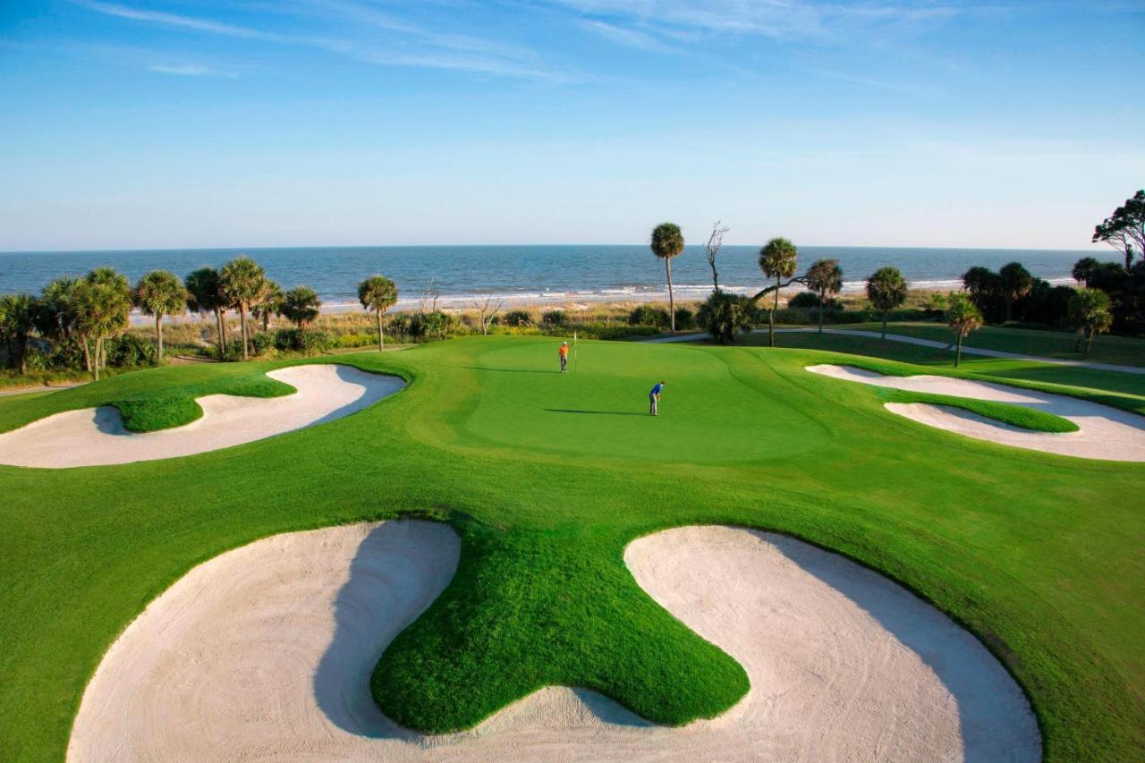 Hilton Beachfront &