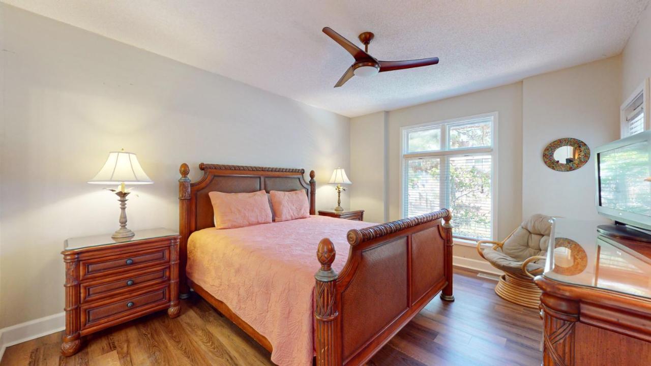 7621 Huntington * Hilton Head Island