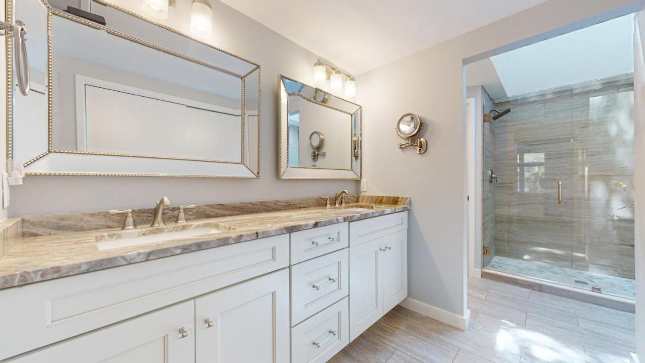 Villa 7621 Huntington *